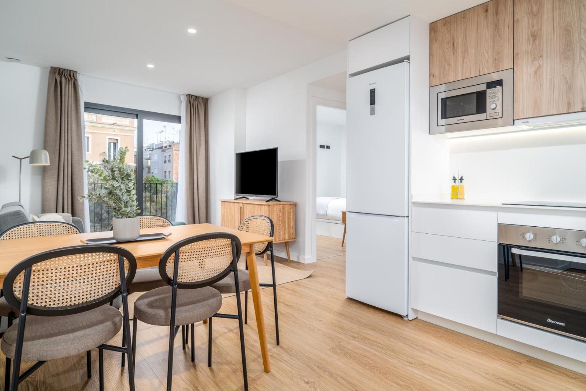 Limehome Barcelona Placa Pirineus L’Hospitalet de Llobregat Exterior foto