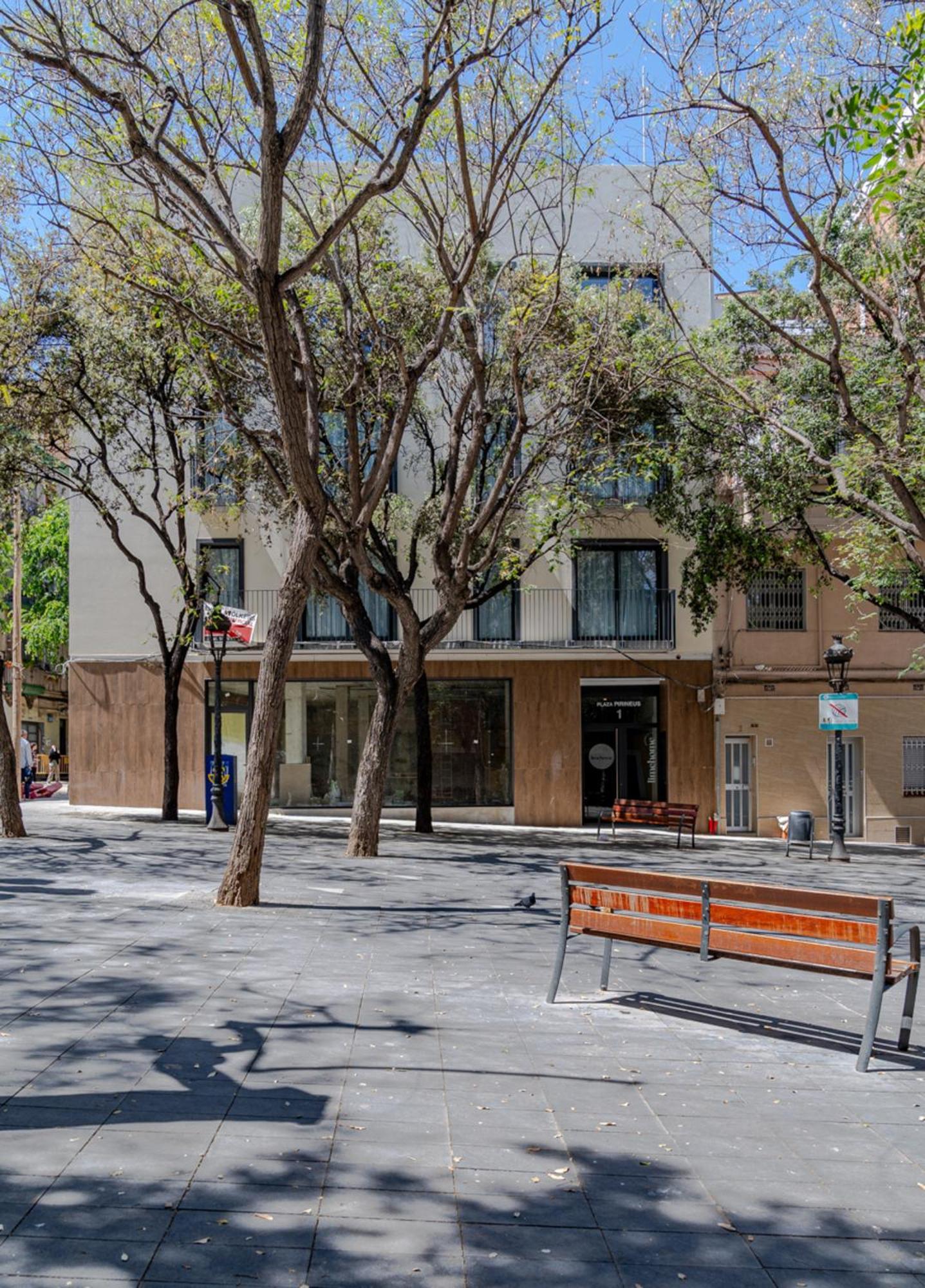 Limehome Barcelona Placa Pirineus L’Hospitalet de Llobregat Exterior foto